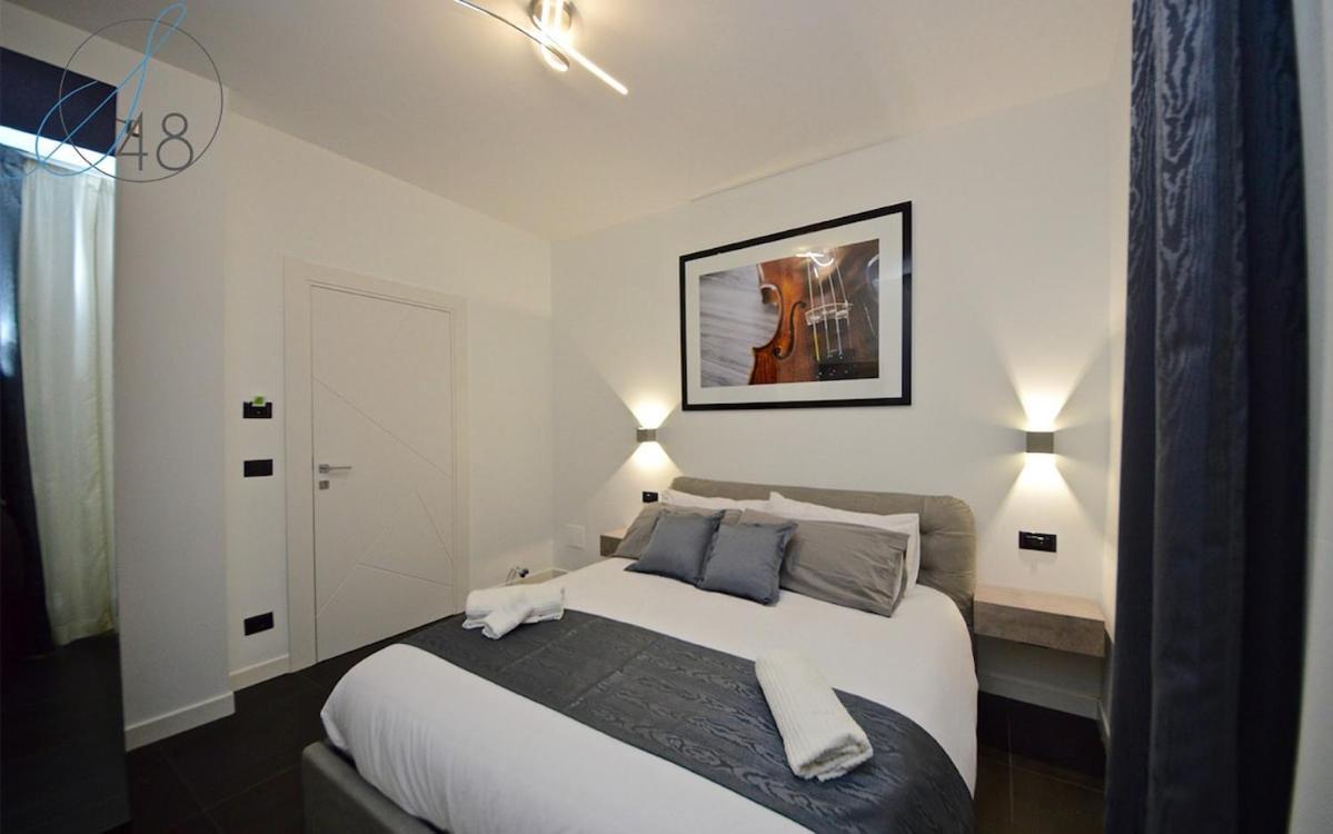 Suite Quarantotto Naples Exterior photo